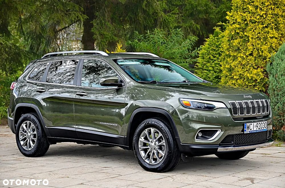 Jeep Cherokee - 4