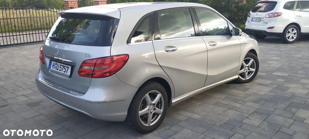 Mercedes-Benz Klasa B 180 CDI (BlueEFFICIENCY) - 3