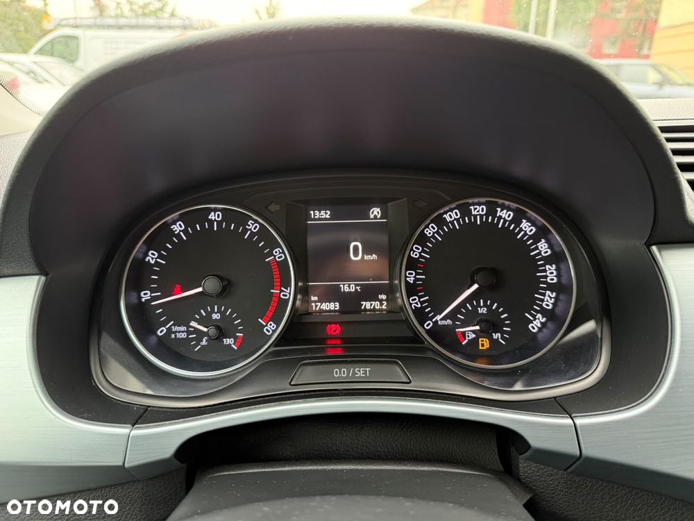 Skoda Fabia - 13