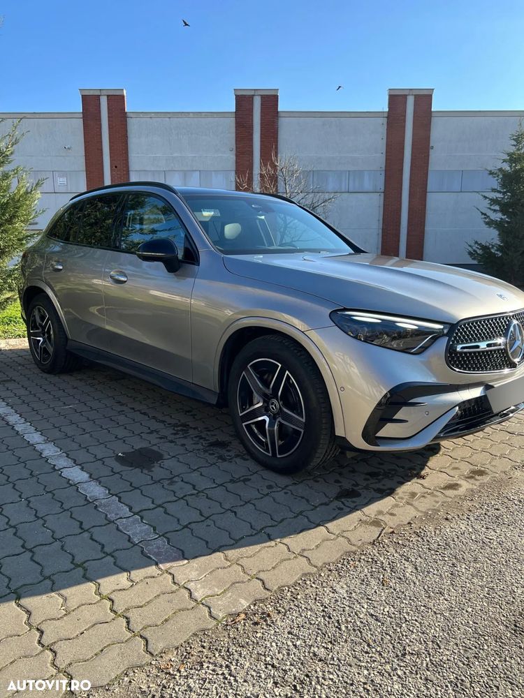 Mercedes-Benz GLC 220 d 4Matic 9G-TRONIC AMG Line Advanced - 3