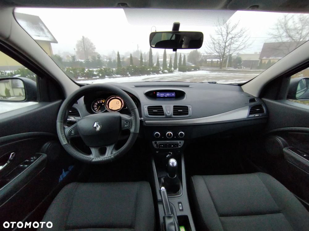 Renault Megane 1.6 16V 100 Expression - 9