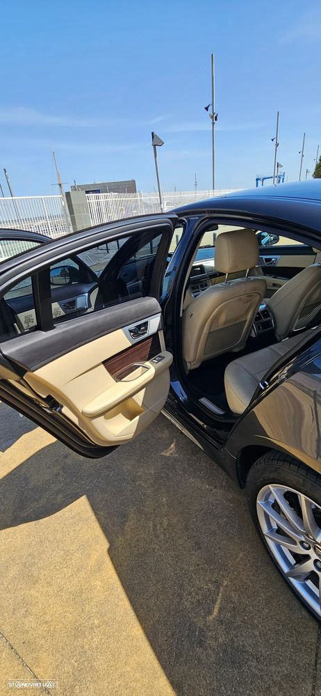 Jaguar XF 2.2 D Premium Luxury - 13