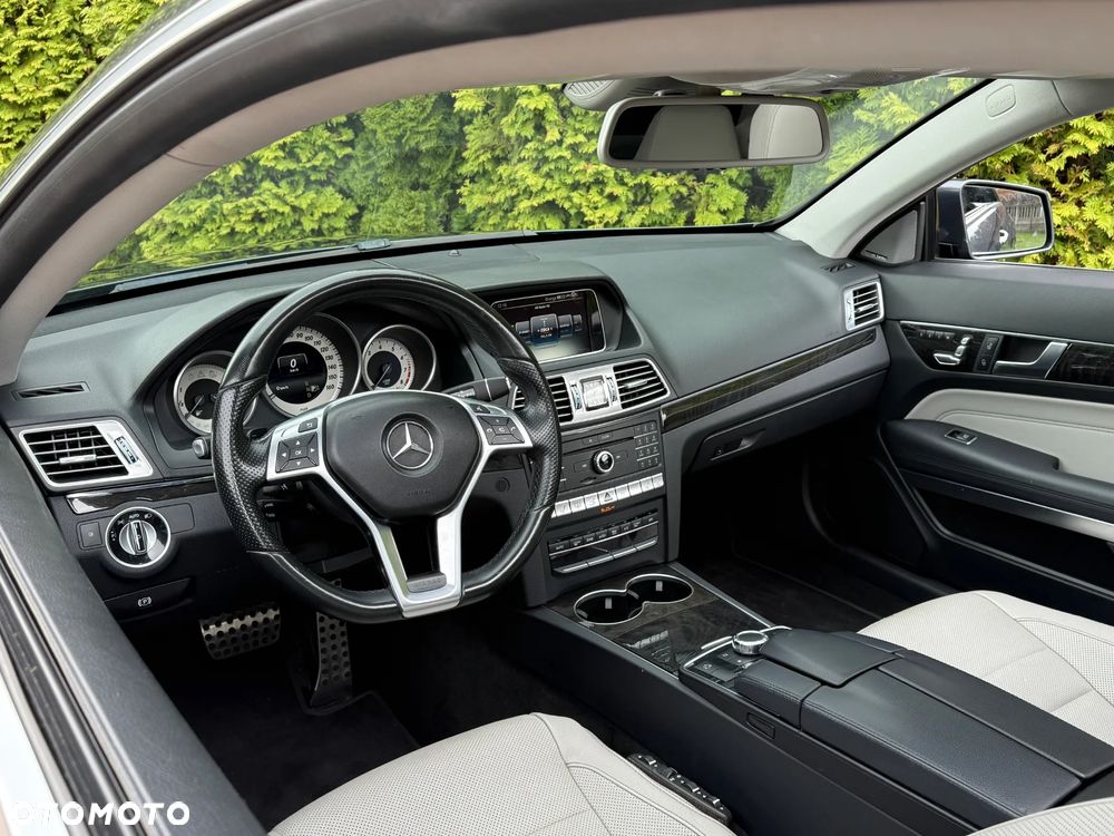 Mercedes-Benz Klasa E 500 BlueEFFICIENCY 7G-TRONIC Avantgarde - 18