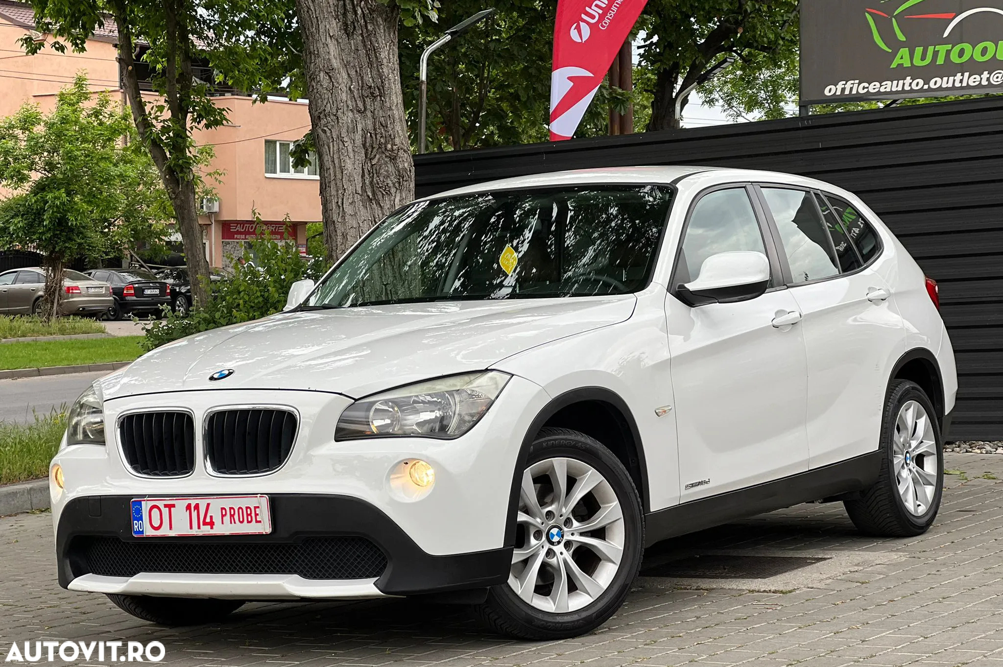 BMW X1 sDrive18d xLine - 2