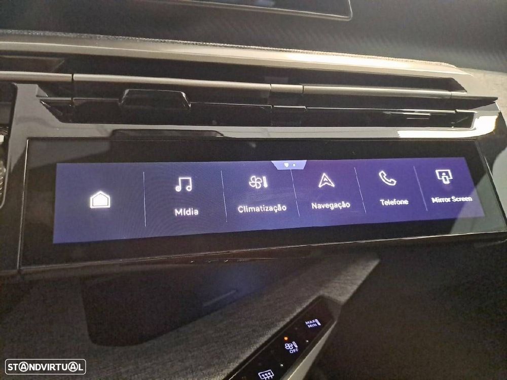 Peugeot 5008 1.2 Hybrid Allure e-DCS6 - 22