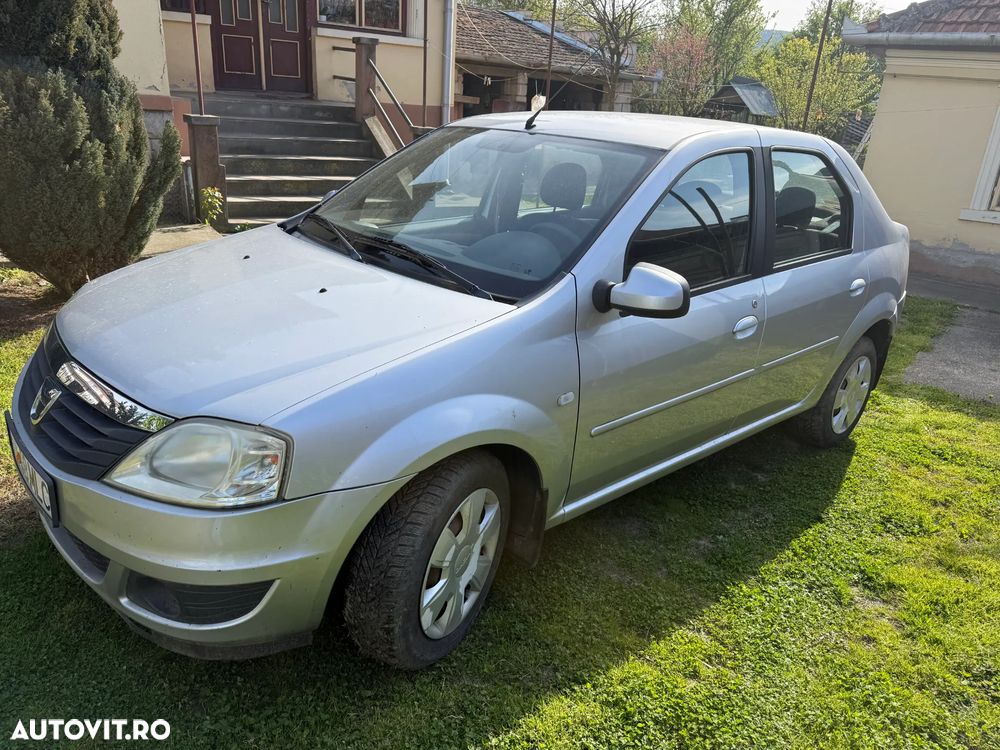 Dacia Logan 1.6 16V MPI Laureate - 2