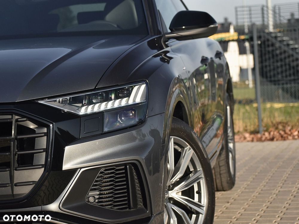 Audi Q8 - 7