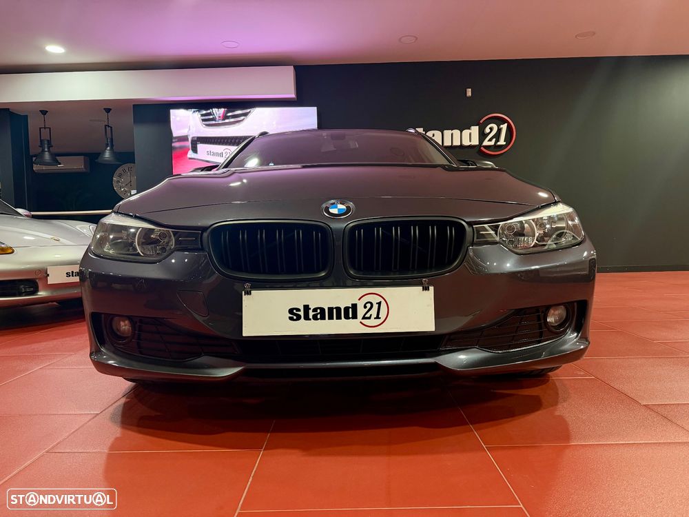 BMW 318 d Luxury Line - 16