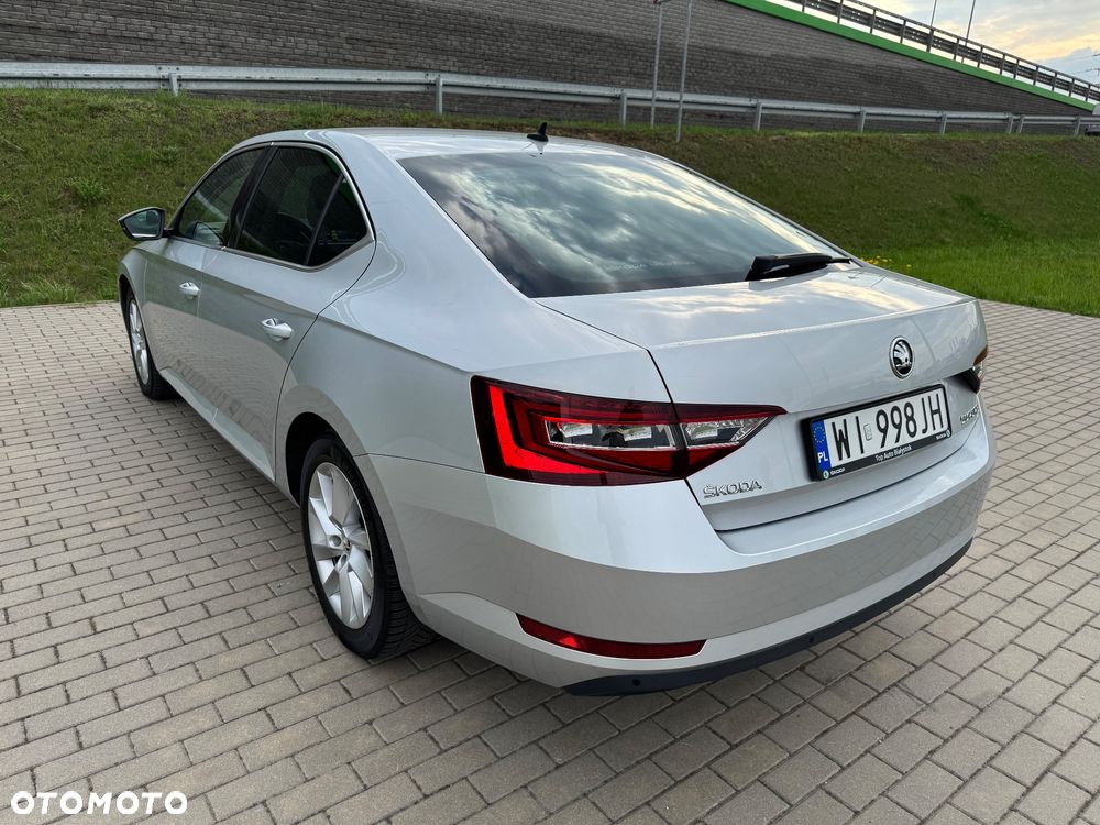 Skoda Superb 2.0 TDI Ambition DSG7 - 7