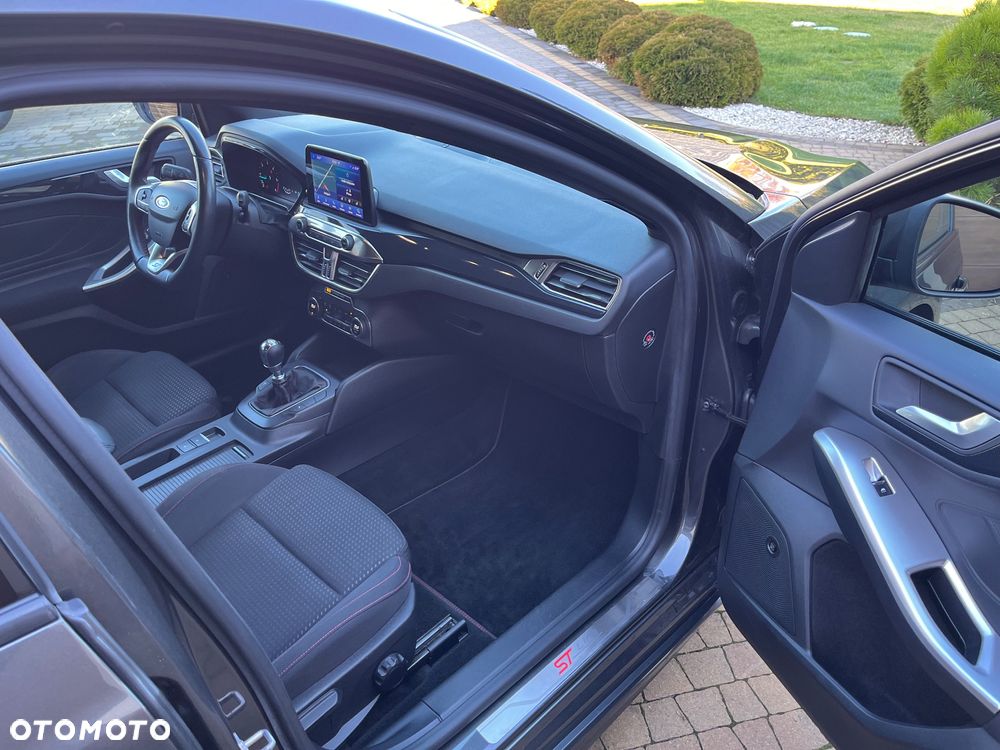 Ford Focus 2.0 EcoBlue ST-Line - 9