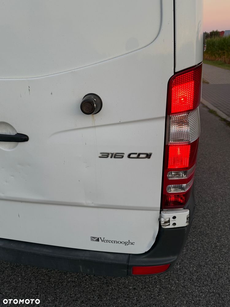 Mercedes-Benz Sprinter - 7
