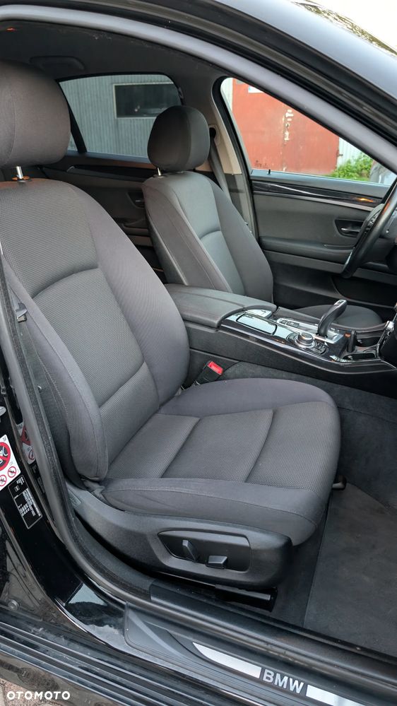 BMW Seria 5 520d - 10