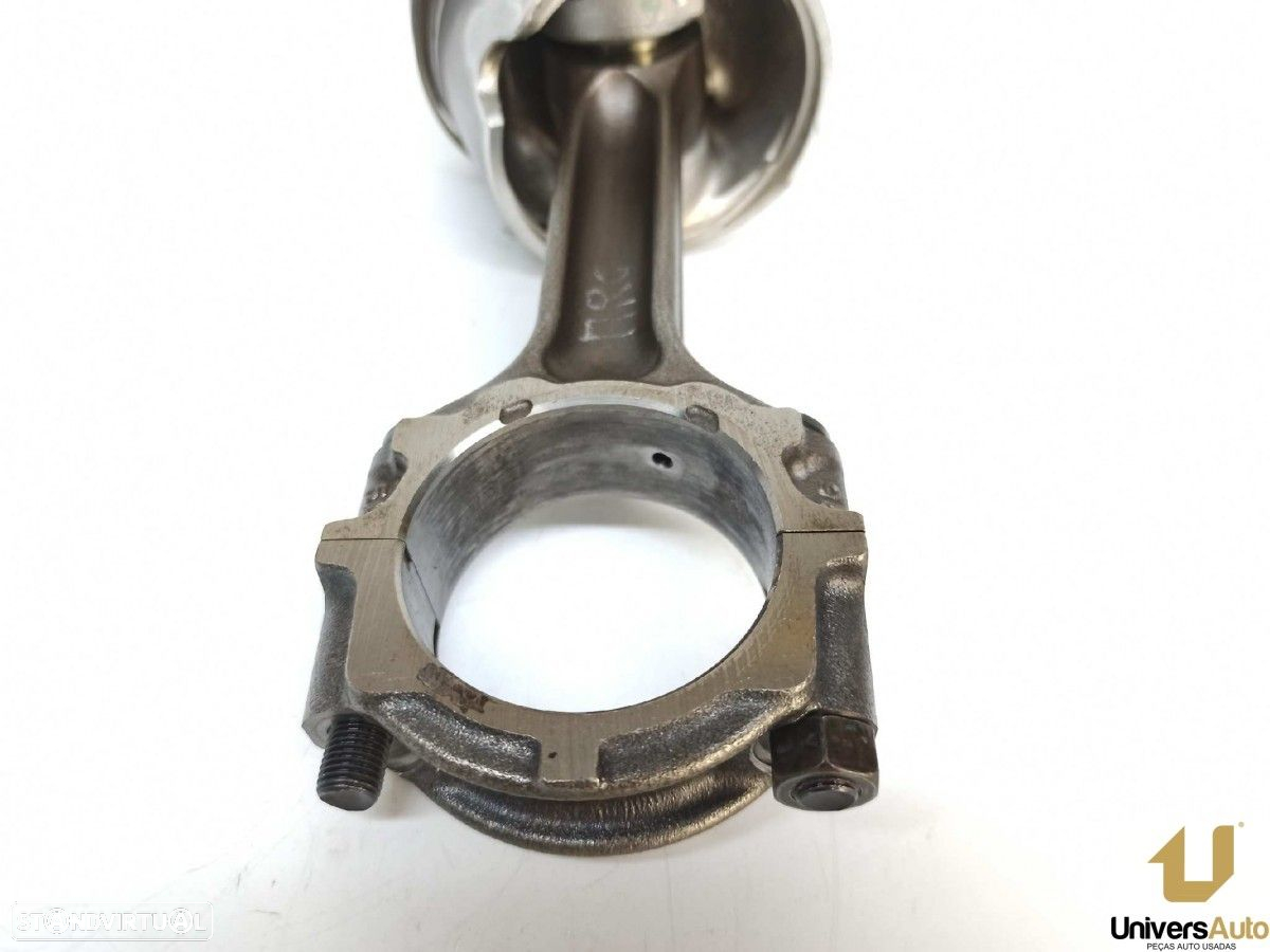 BIELA RENAULT MAXITY FG 130.35/45 - 3