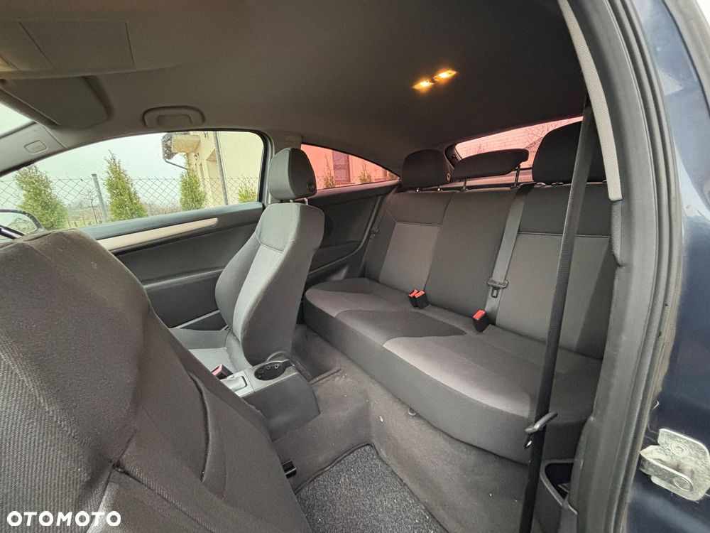 Opel Astra 1.4 - 7