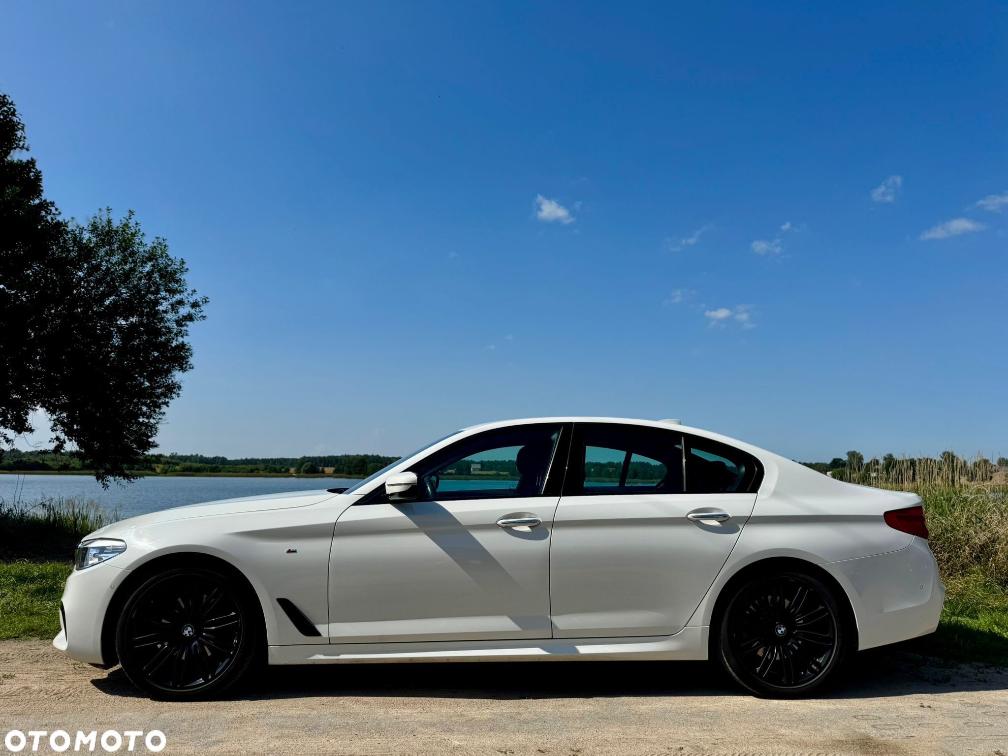 BMW Seria 5 520d xDrive - 1