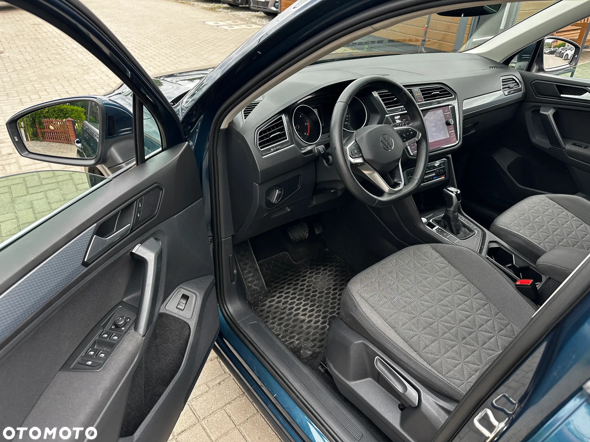 Volkswagen Tiguan - 6