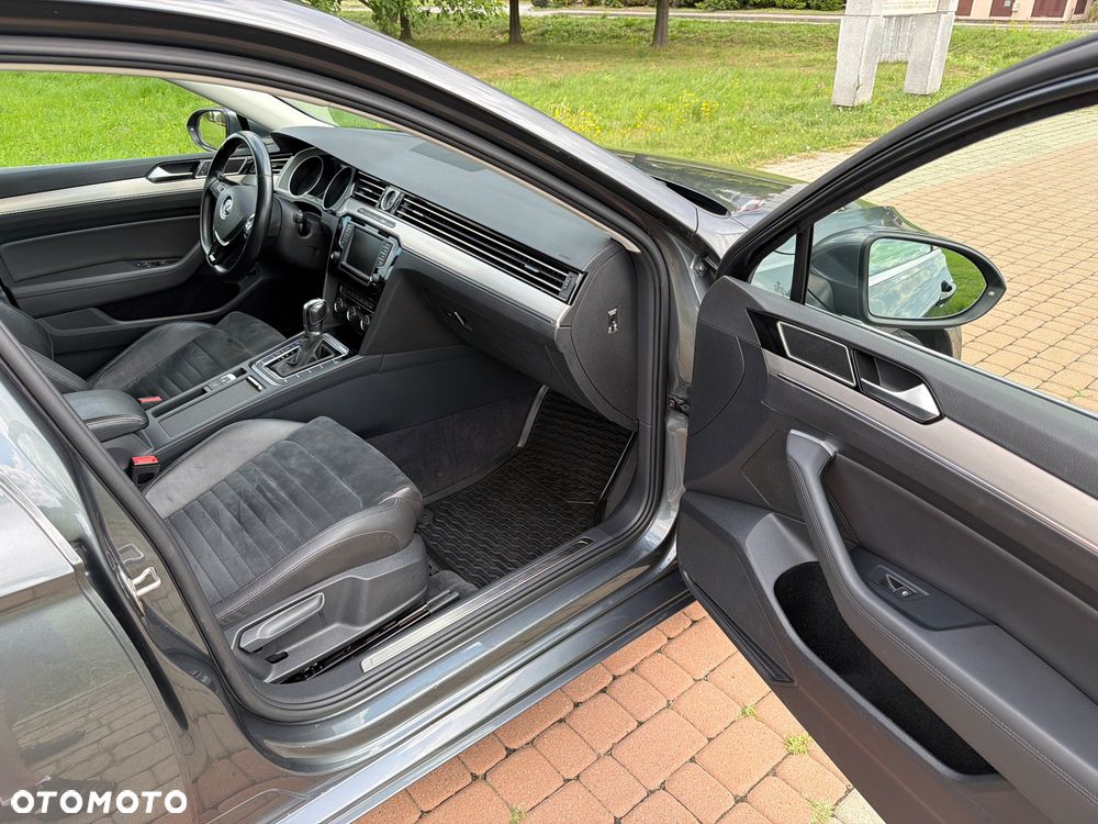Volkswagen Passat 2.0 TDI BMT 4Mot Highline DSG - 21