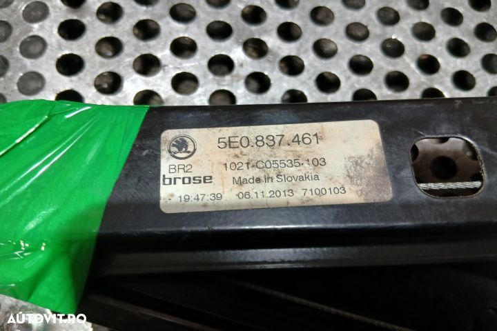 Macara geam fata stanga electrica 5Q0837461 5Q0837461 Skoda Octavia 3 - 3