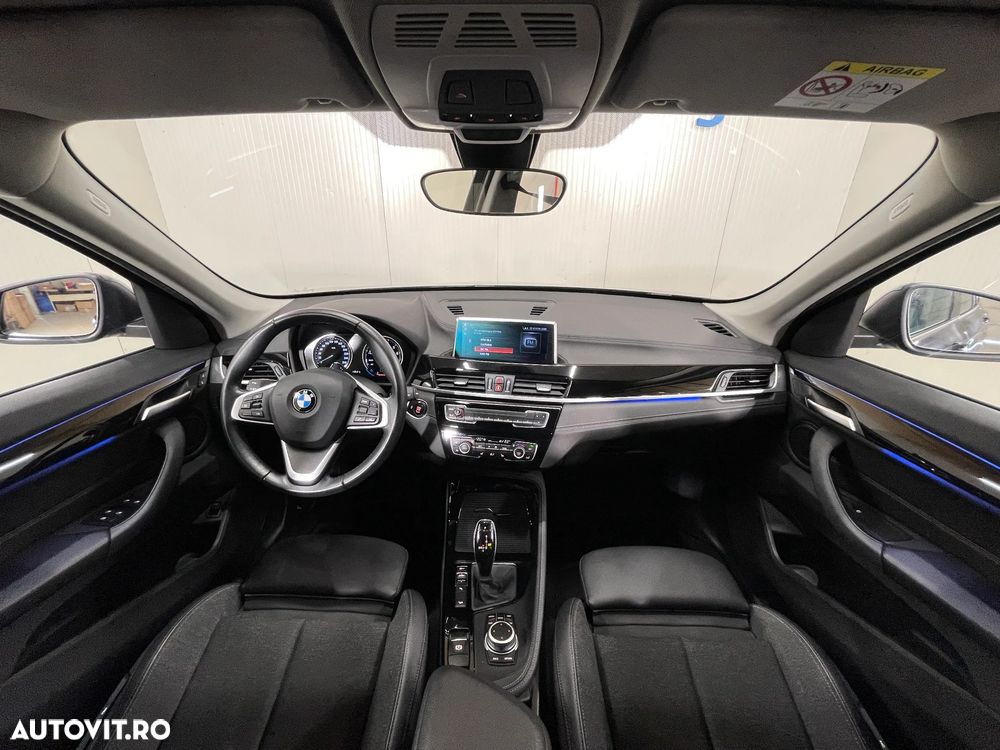 BMW X1 xDrive20i AT - 9