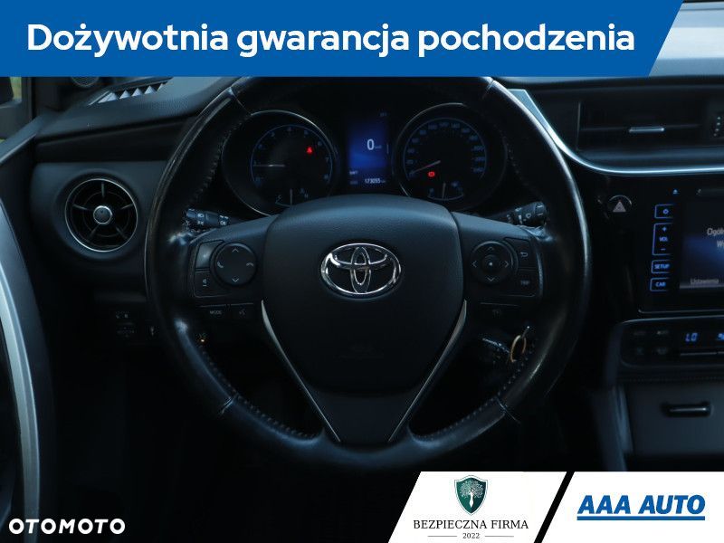 Toyota Auris - 21