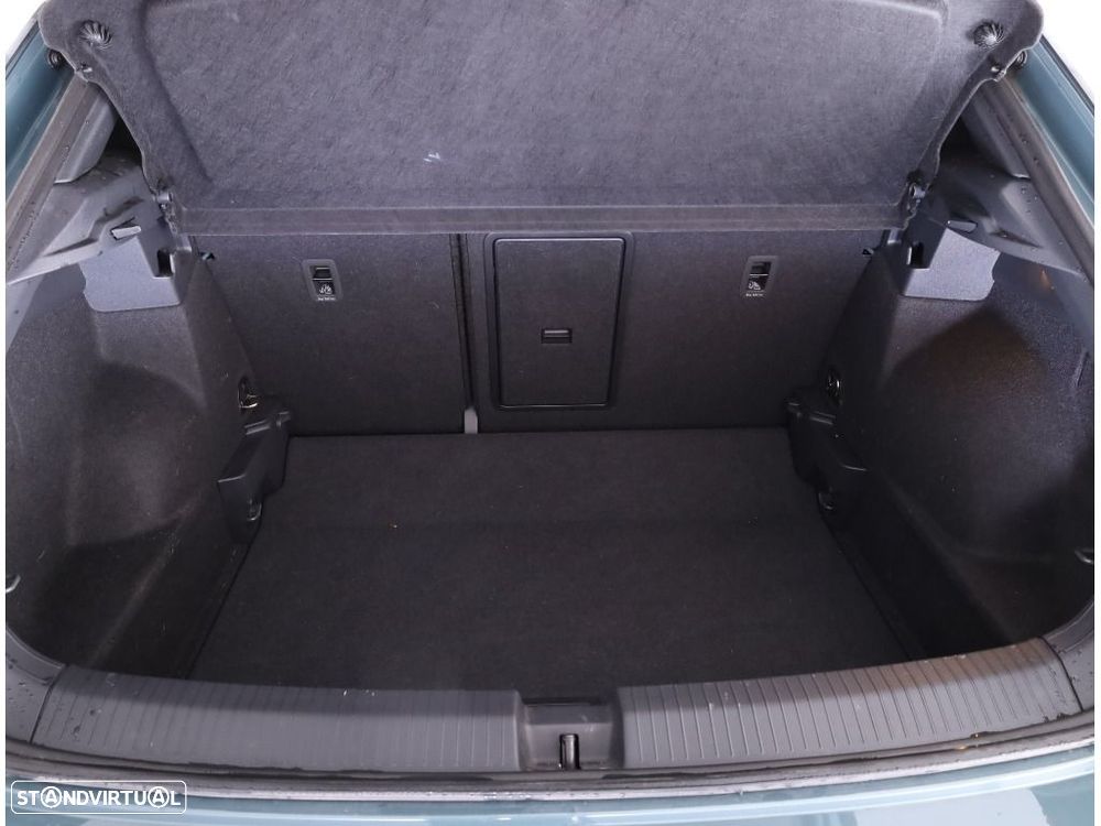 VW T-Roc 1.5 TSI R-Line DSG - 16