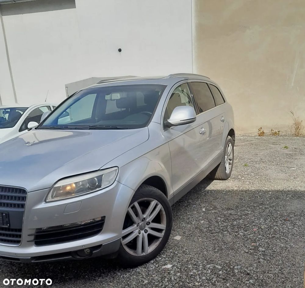 Audi Q7 4.2 FSI Quattro Tiptronic - 7
