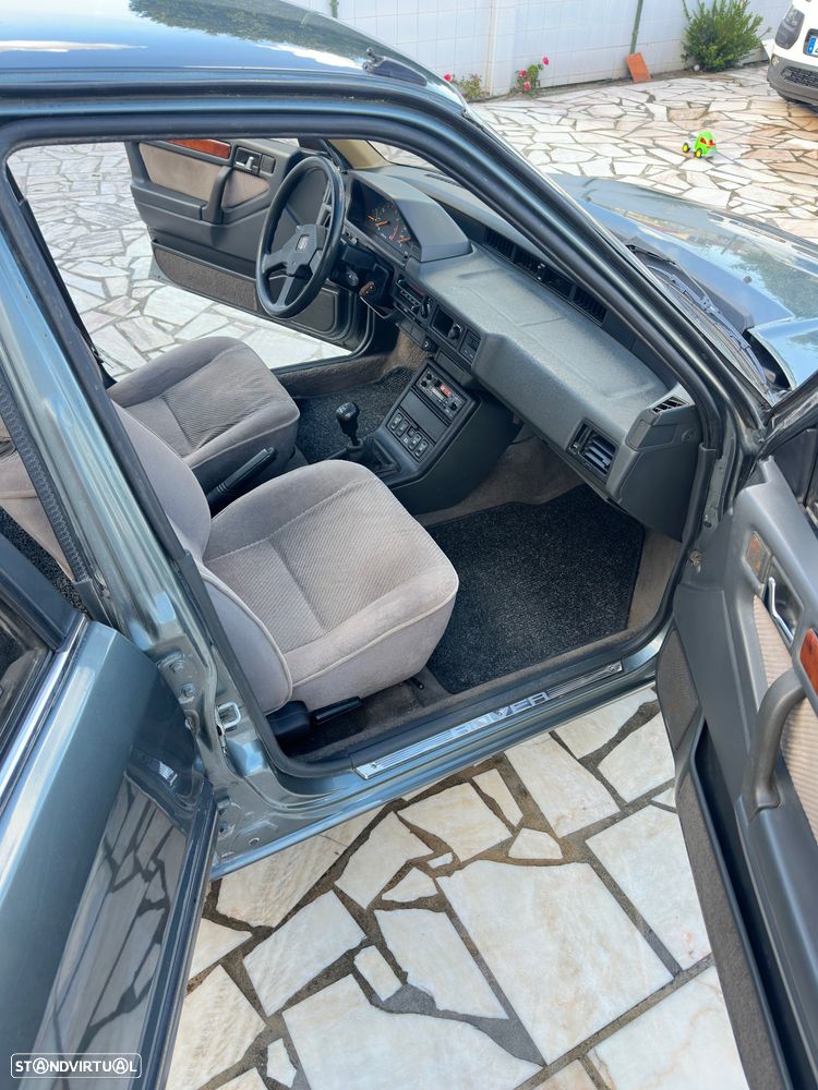 Rover 213 - 6