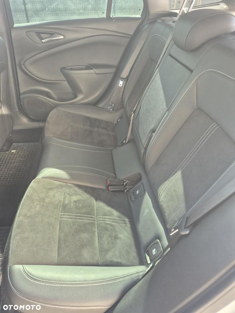 Opel Astra 1.6 T Elite S&S - 5
