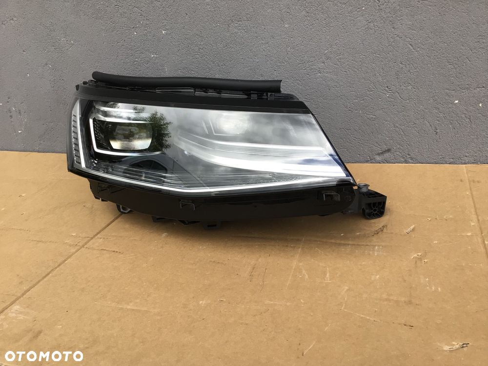 Lampa przednia prawa VW T7 IQ Light Full Led
