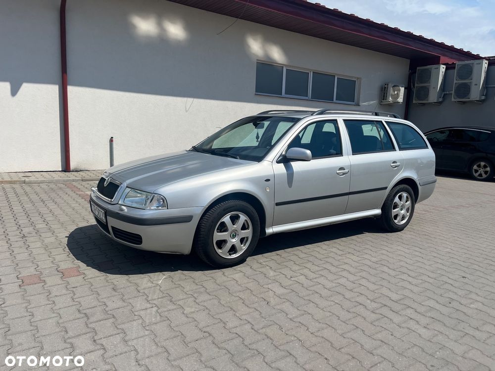 Skoda Octavia - 4