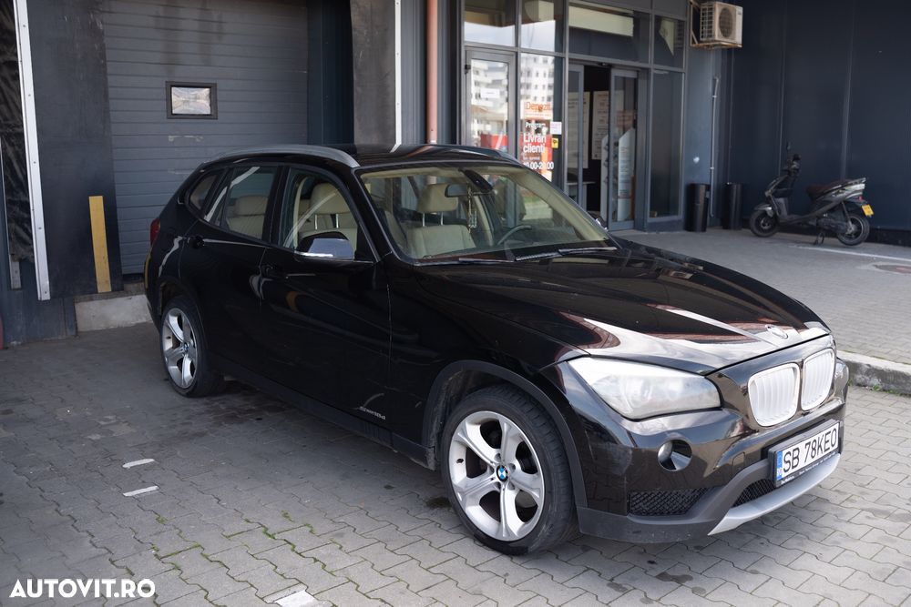 BMW X1 sDrive18d - 16