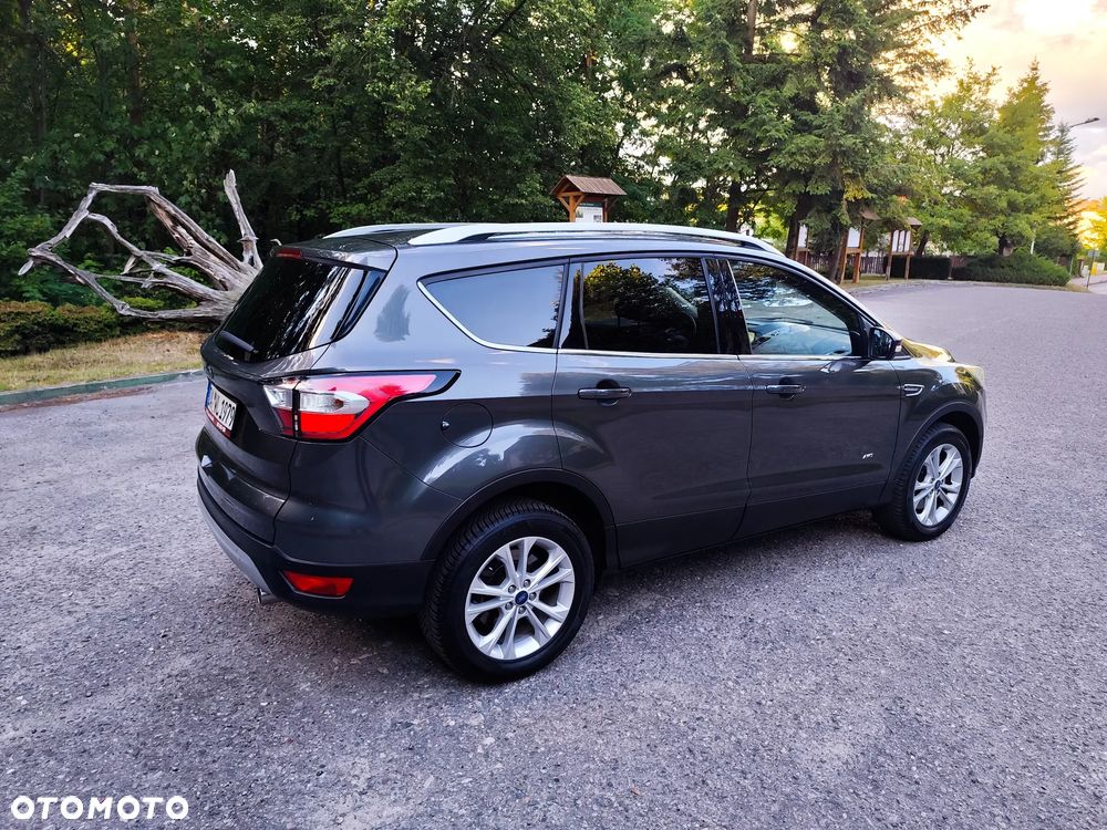 Ford Kuga 2.0 TDCi 4x4 Titanium - 39