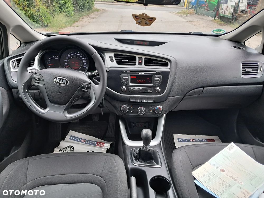 Kia Ceed 1.4 CVVT Attract - 3