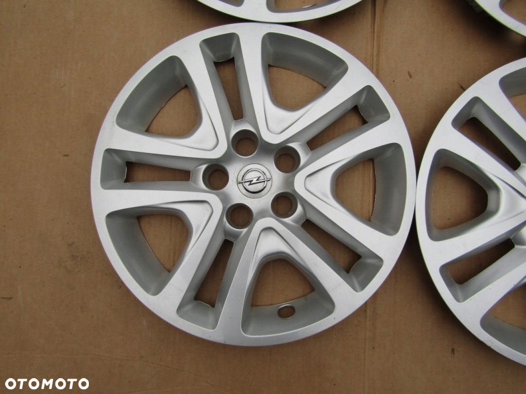 1x Kołpak Strukturalny 16 Opel Astra J IV  benzyna  K V Mokka 5x105 - 10