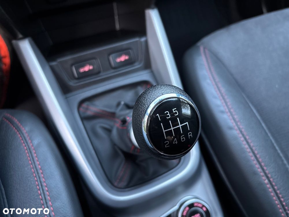 Suzuki Vitara - 16