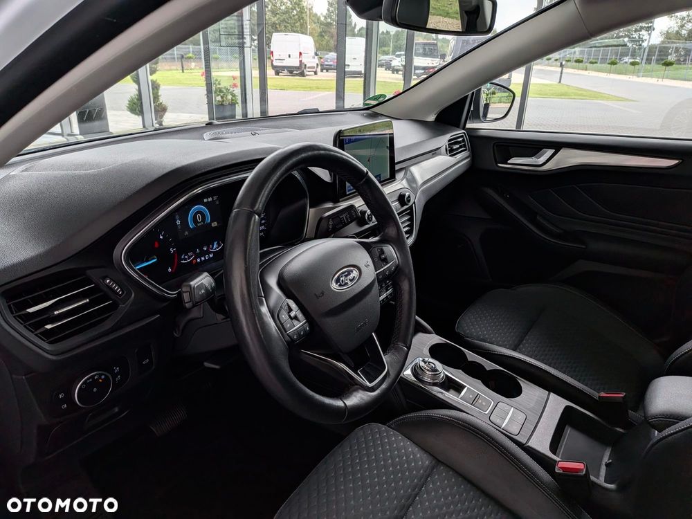 Ford Focus - 34