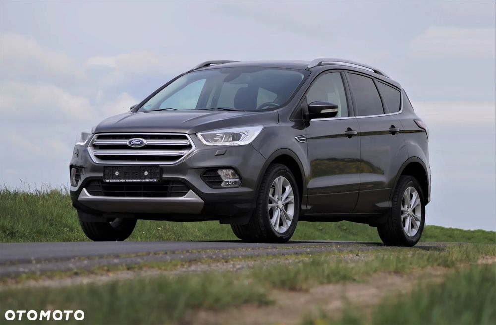 Ford Kuga - 8