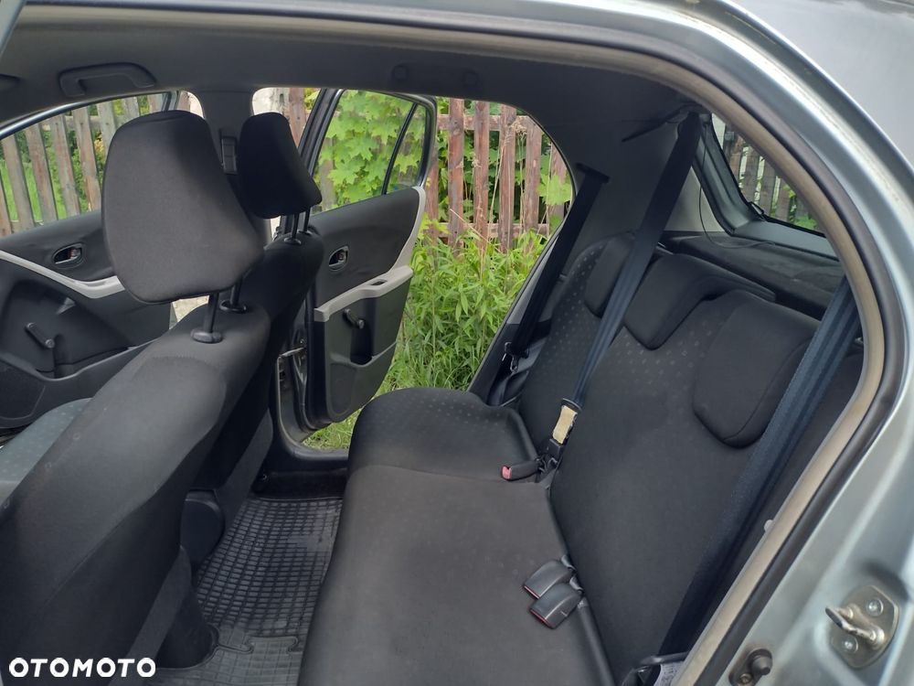 Toyota Yaris 1.0 Luna - 8