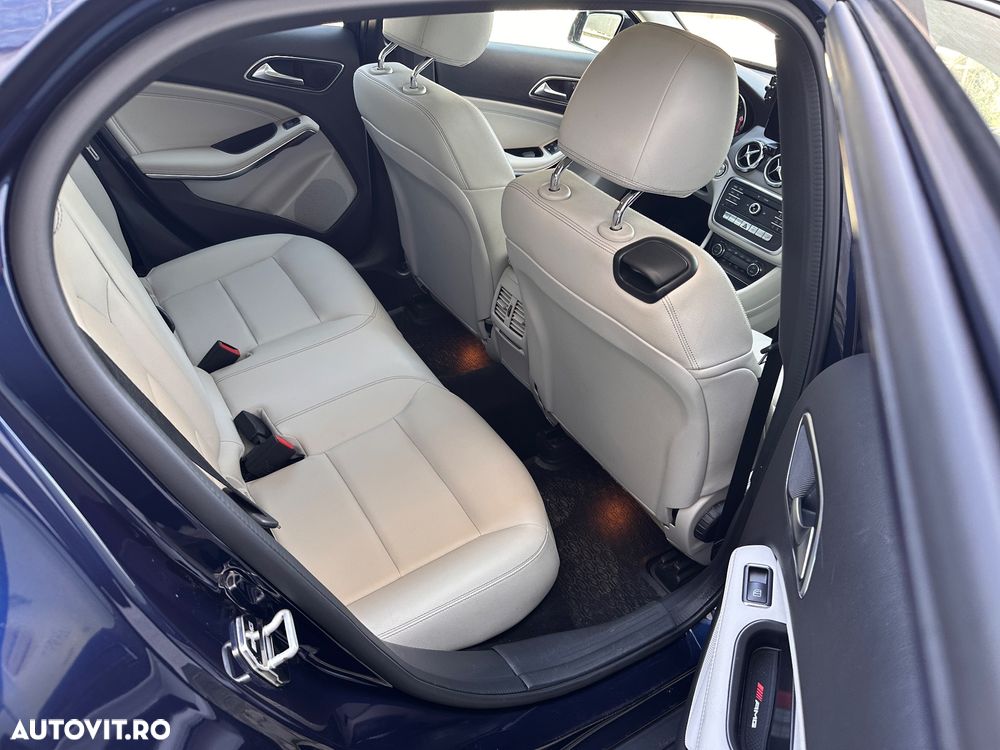 Mercedes-Benz GLA 200 d Aut. - 8