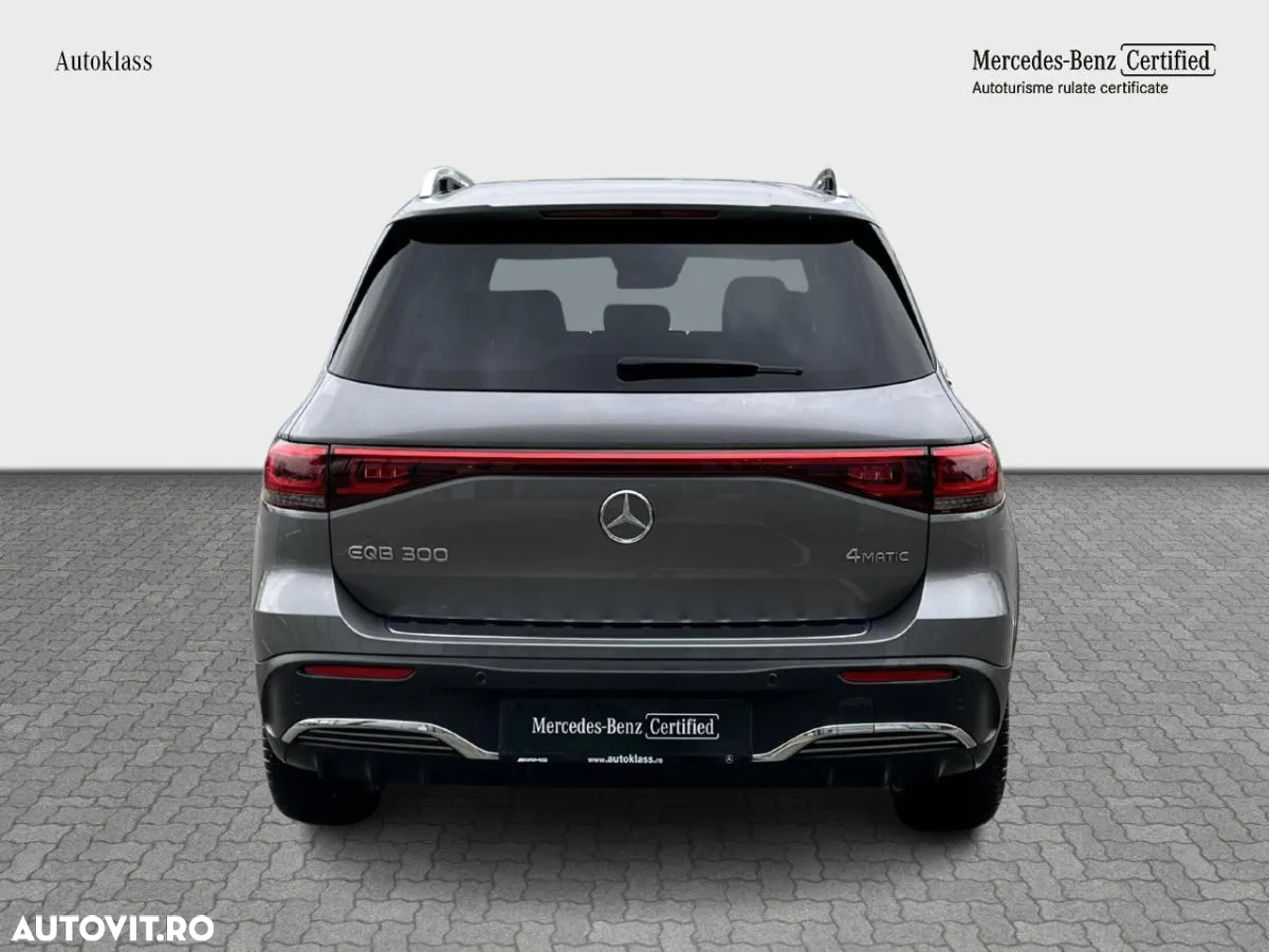 Mercedes-Benz EQB 300 4Matic AMG Line - 5