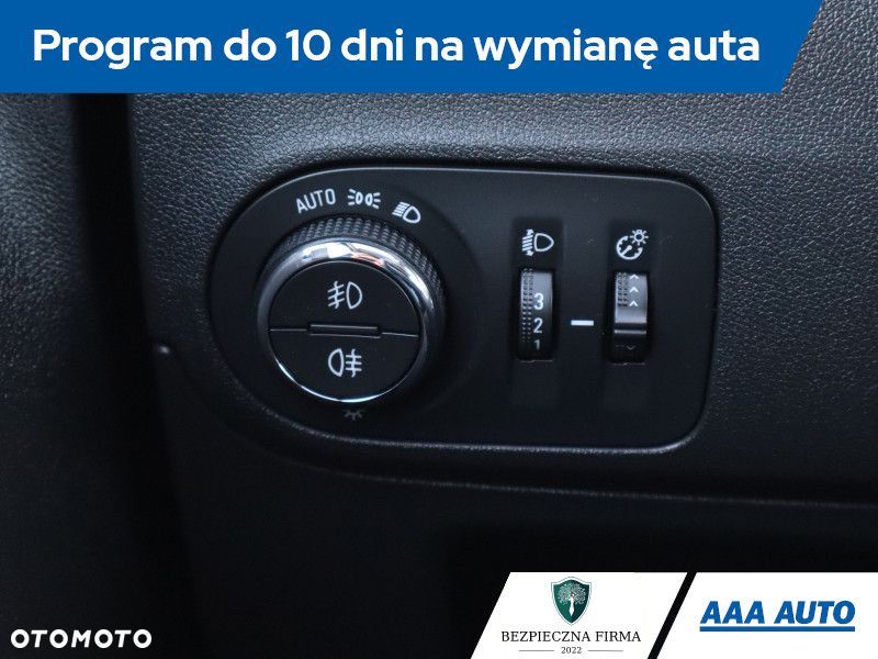 Opel Crossland X - 19