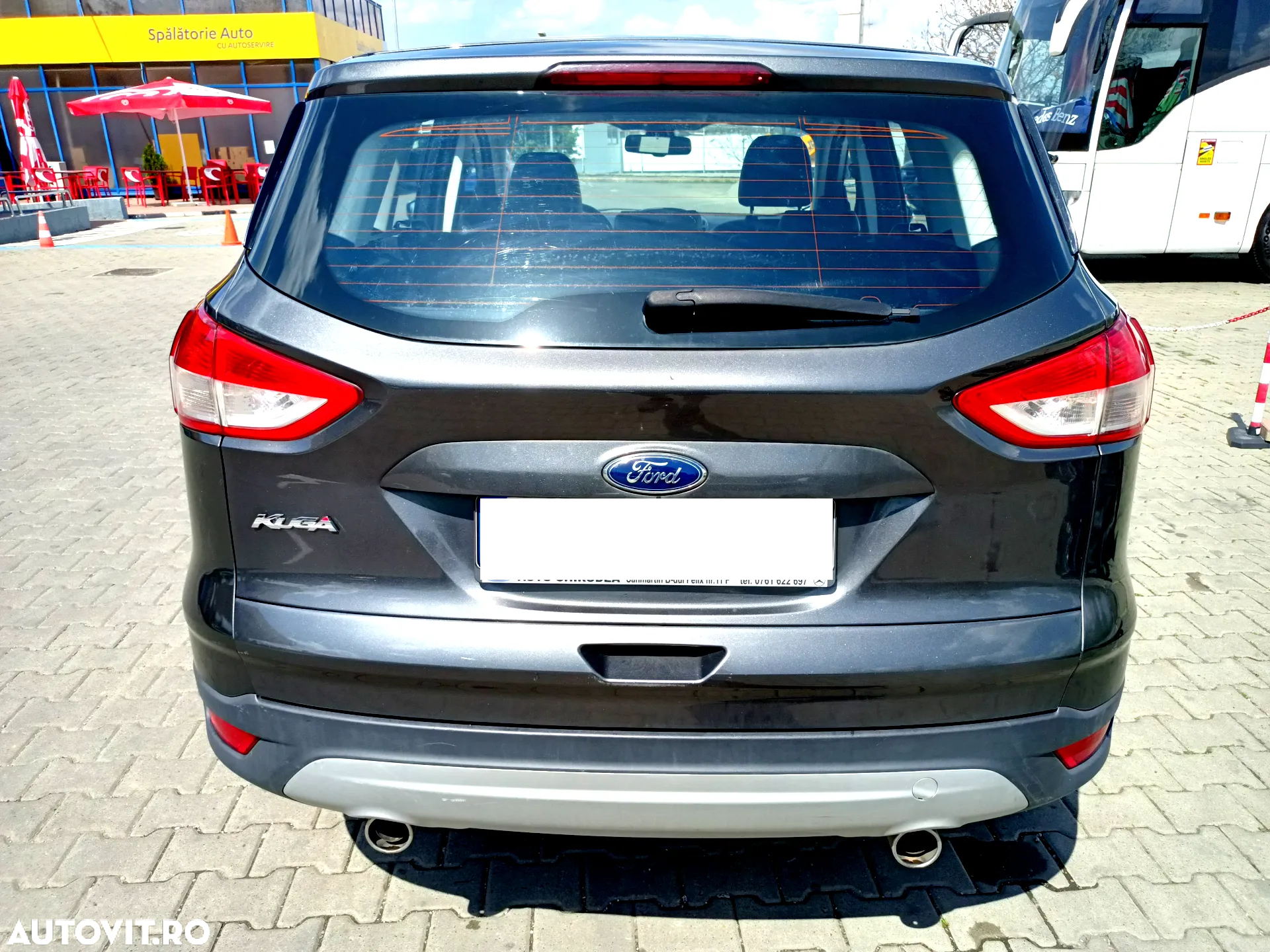 Ford Kuga 2.0 TDCi 2WD Titanium - 6