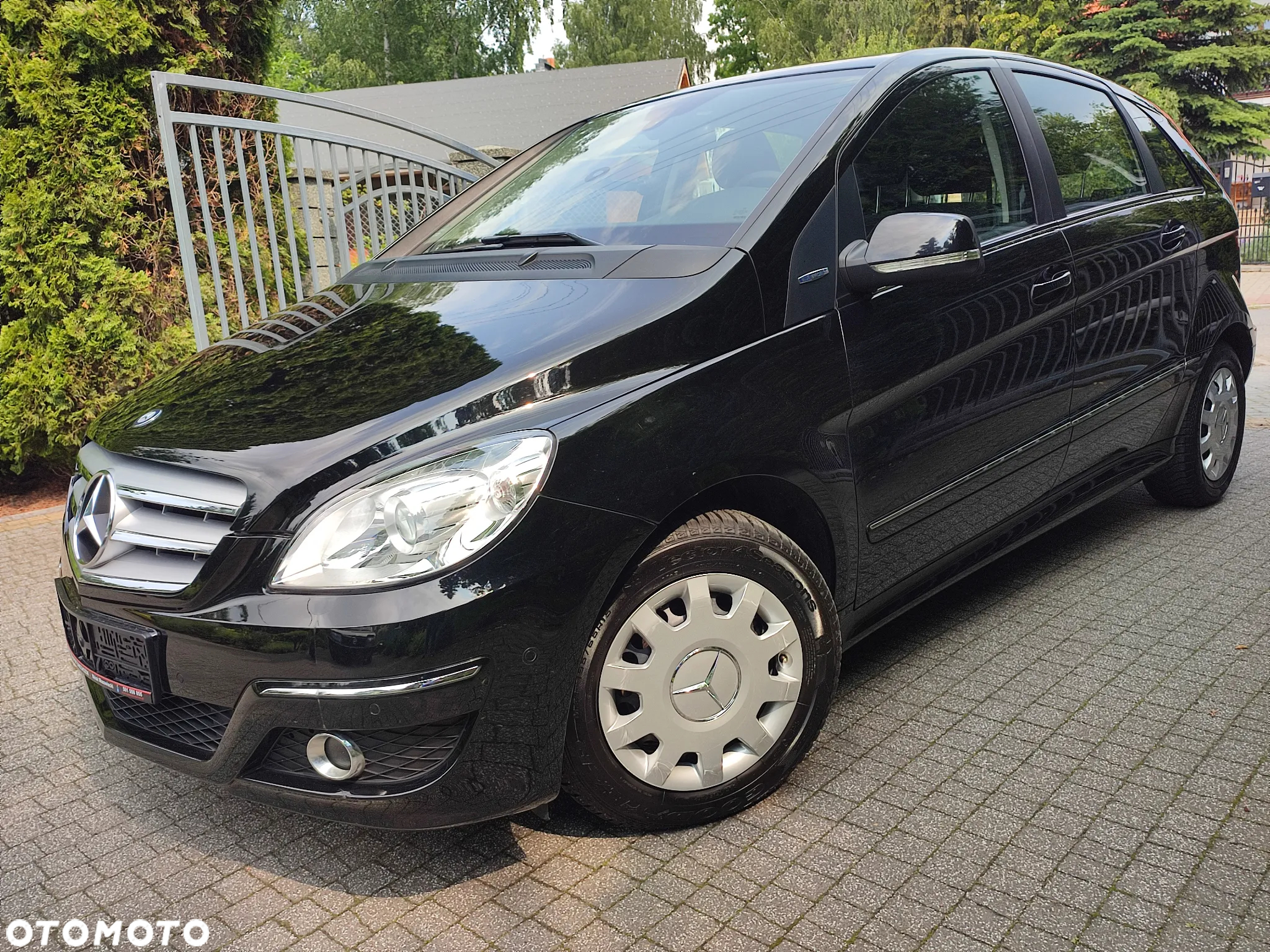 Mercedes-Benz Klasa B 150 BlueEffICIENCY - 3