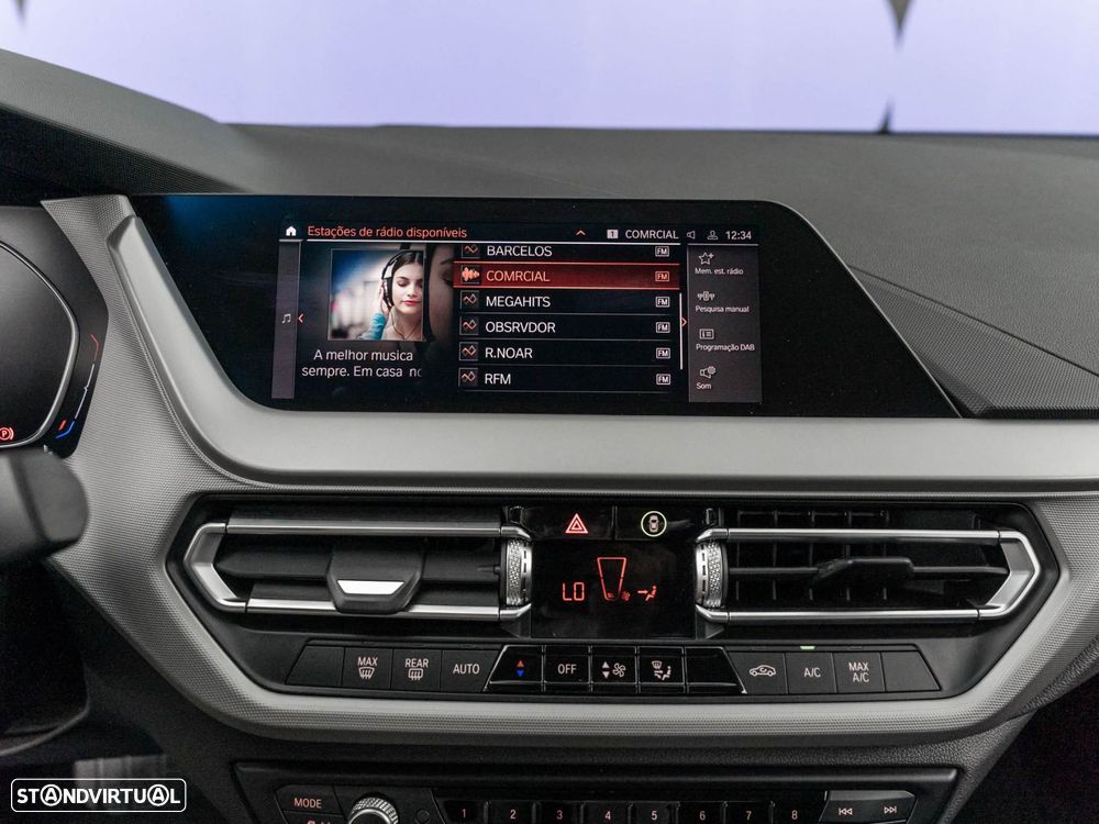 BMW 216 Gran Coupé d Advantage - 30