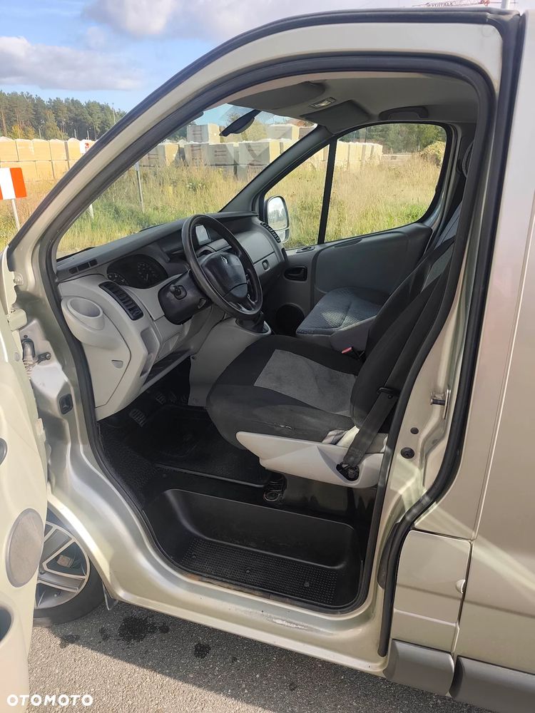 Renault Trafic 2009 photo 4