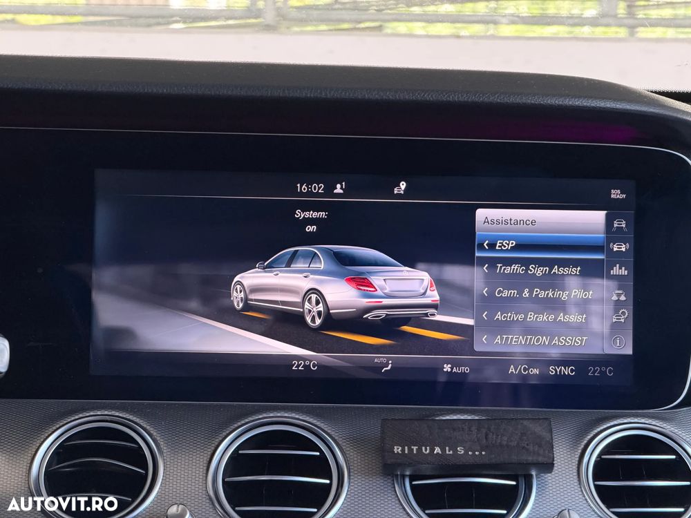 Mercedes-Benz E 220 d Aut. - 16