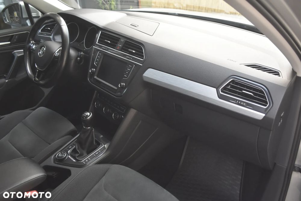 Volkswagen Tiguan 2.0 TDI BMT SCR 4Mot Comfortline - 13