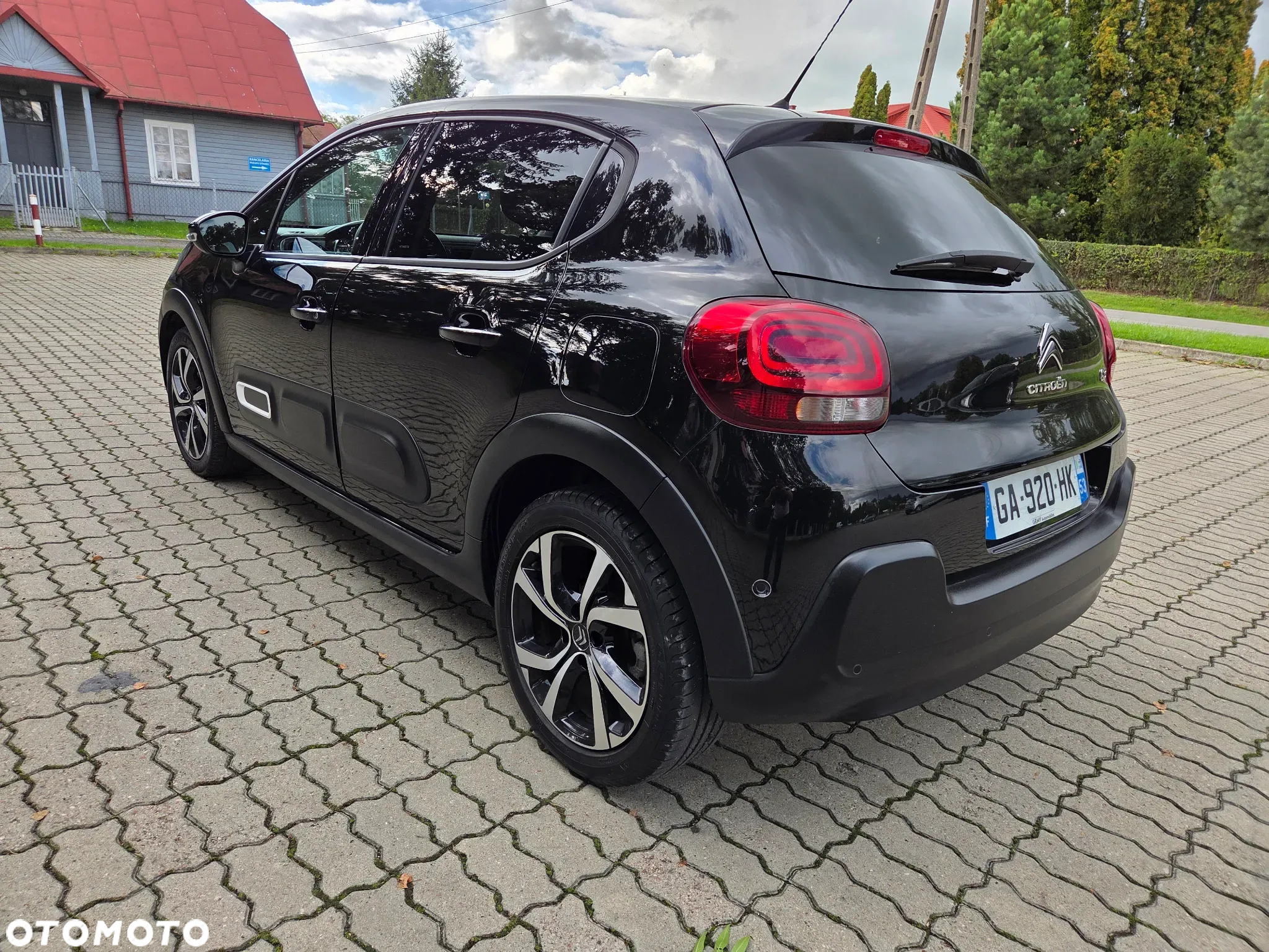Citroën C3 1.2 PureTech GPF Shine S&S EAT6 - 3