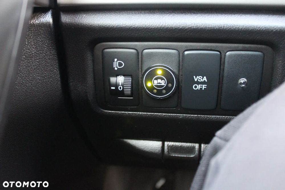 Honda Accord 2.0 Elegance Nav - 29