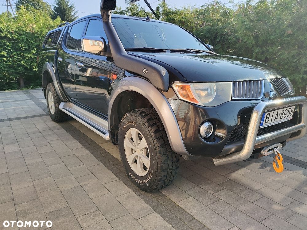 Mitsubishi L200 - 1
